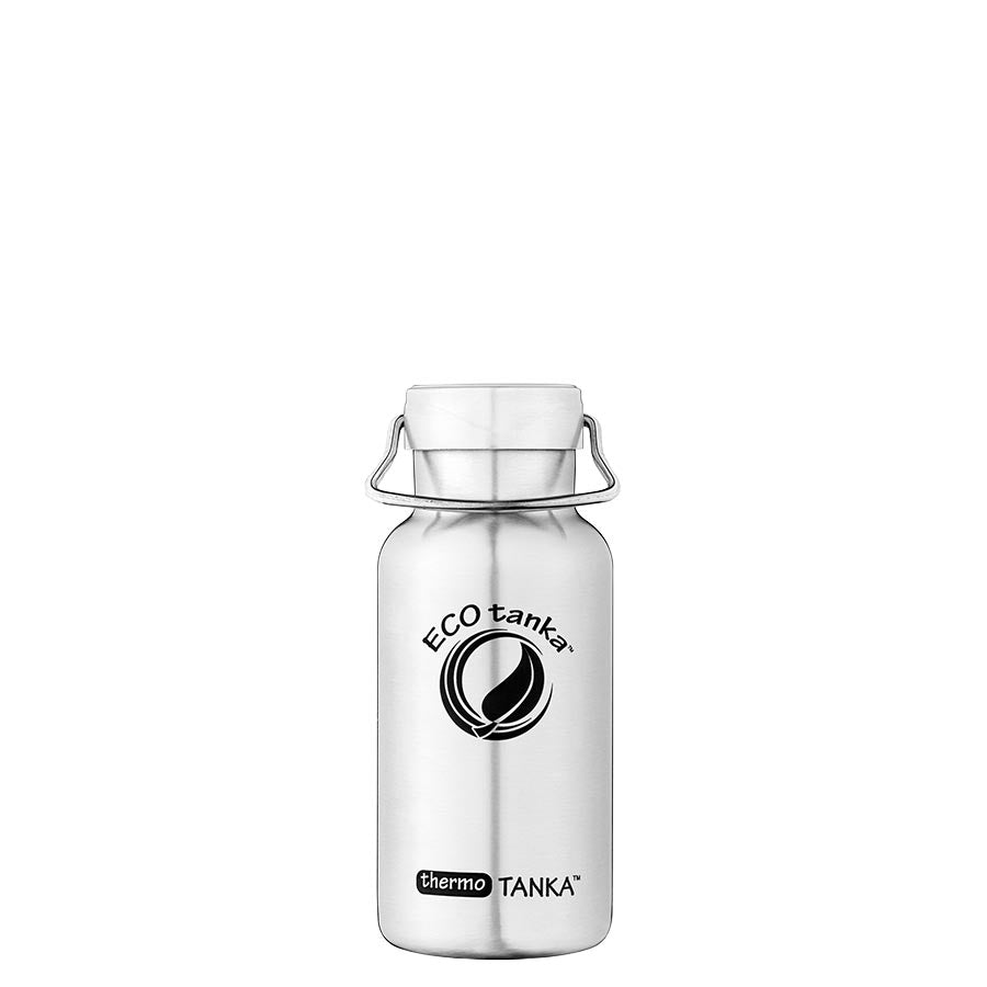 ECOtanka-thermoTANKA-350ml-isolierende-doppelwandige-Edelstahl-Thermo-Trinkflasche-silber-mit-Wave-Edelstahl-Flachverschluss-mit-Tragegriff Alternativen Text bearbeiten